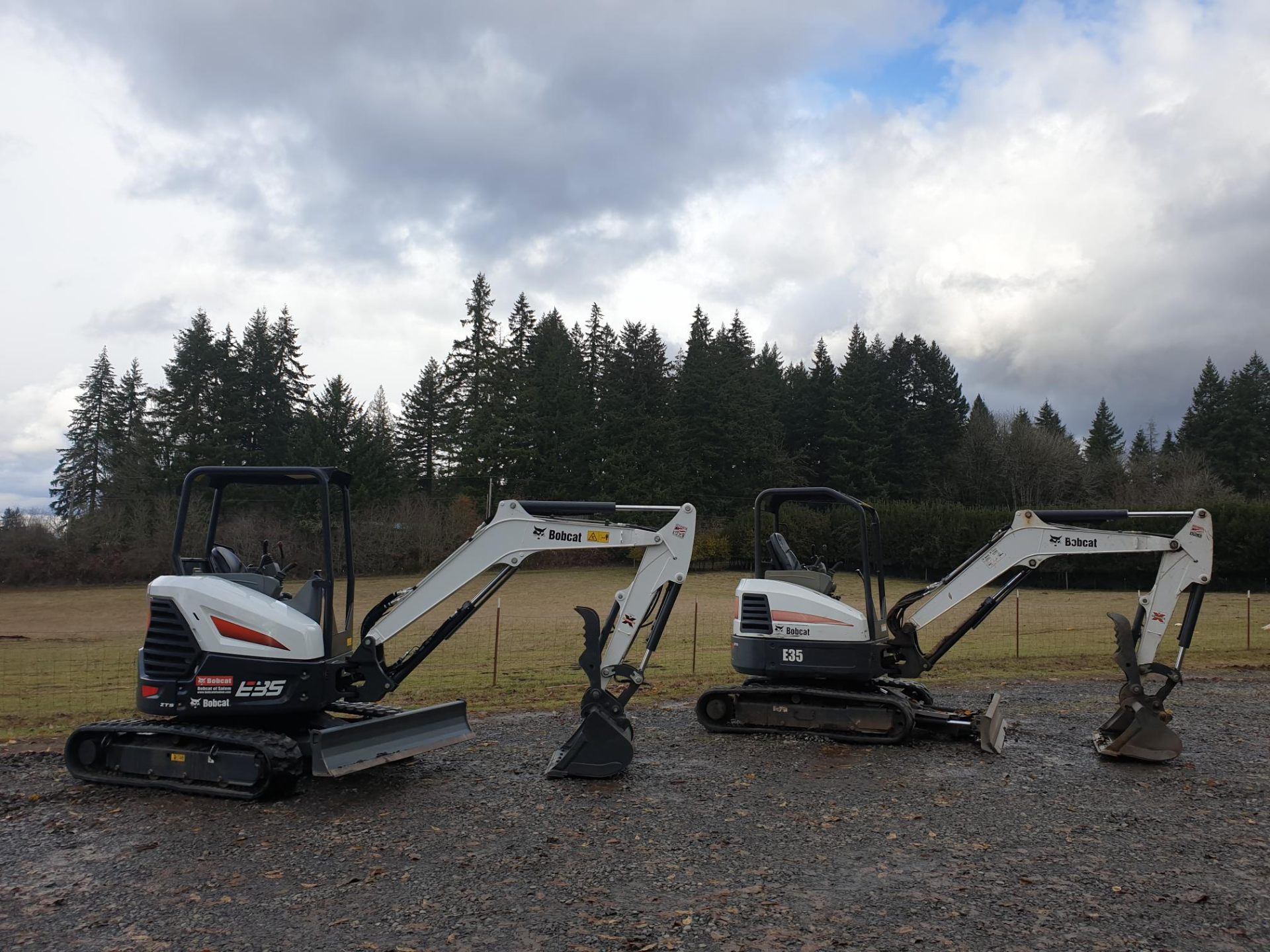 Bobcat E35 — Zero Tail Swing
